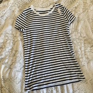 Gap striped t-shirt NWT